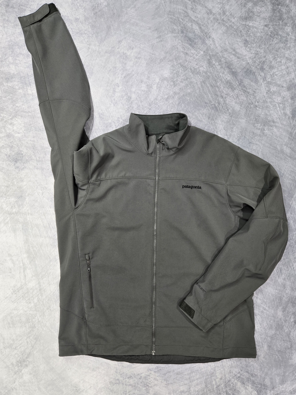Patagonia Men's Adze Jacket (Style #83390) in a gray/forge grey